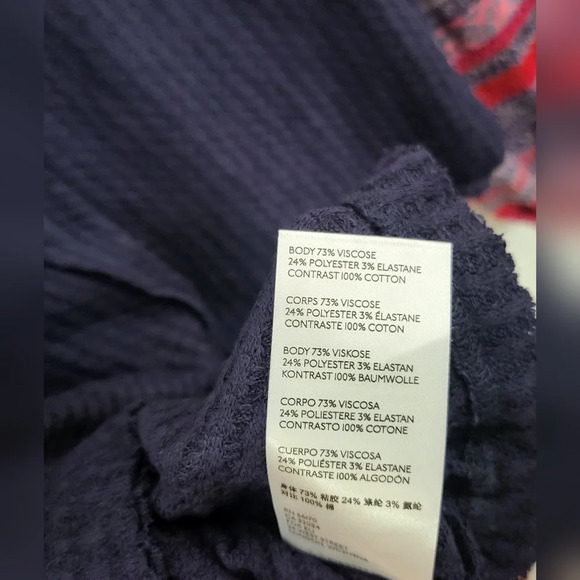 Free People Womens Navy Red V-Neck Copenhagen Long Sleeve Thermal Boho Top Sz M - Picture 7 of 9